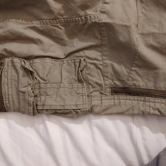 Vintage men's cargo capris - Picture 4 of 5